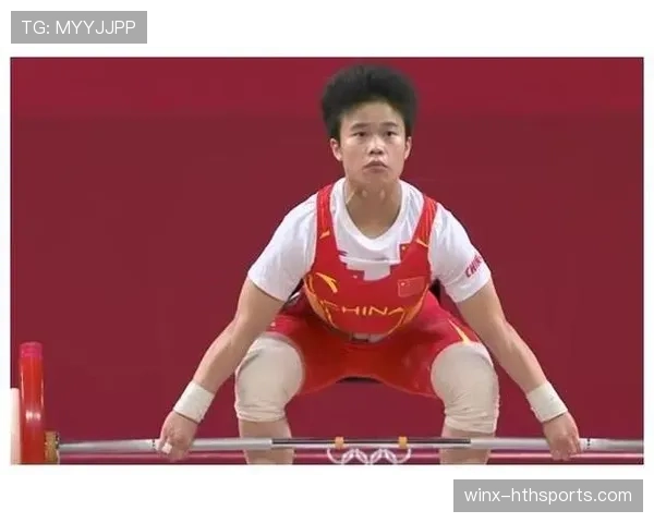 侯志慧今天又是训练到忘了时间，剧本里的女主角都比不上她这毅力！